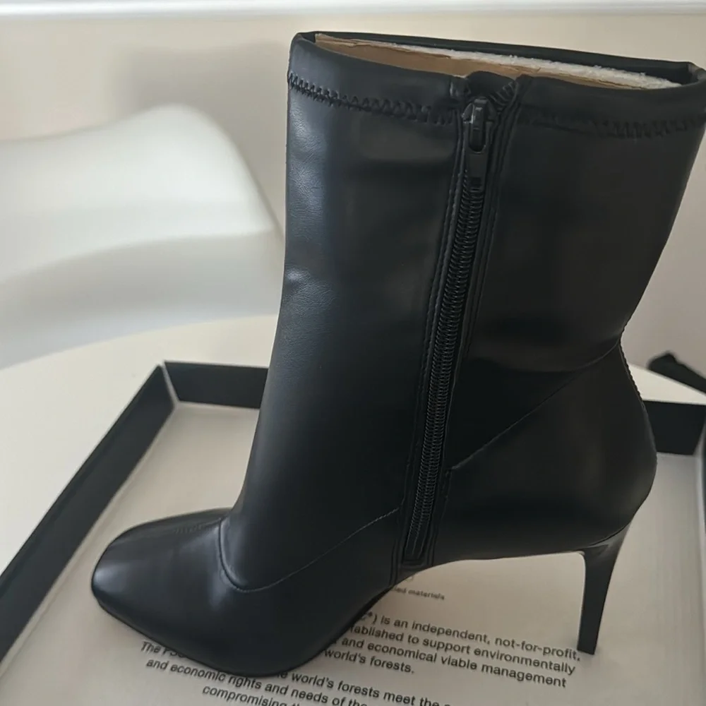 INC Womens Vidalia Faux Leather Square Toe Ankle Boots size 11, NWB - Picture 8 of 9